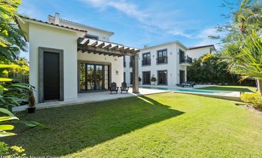 Mansión Amueblada en El Tigre – 6 Recámaras, y Estacionamiento Subterráneo Furnished Luxury Mansion in El Tigre – 6 Bedrooms & underground parking
