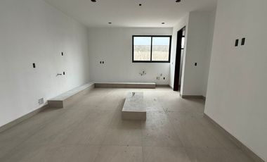 CASA NUEVA EN VENTA - LOS ROBLES