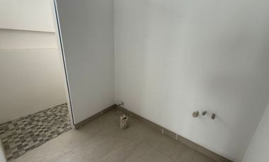 CASA NUEVA EN VENTA - LOS ROBLES