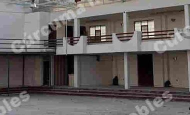 RENTA DE BODEGA EN SAN FRANCISCO DEL RINCON CON OFICINAS, CERCA DEL LIBRAMIENTO SUR