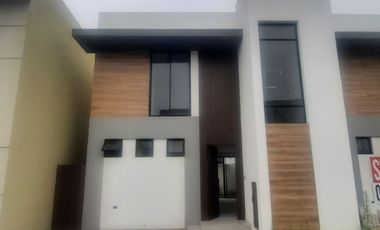 CASA 144M2, DAULE, VIA A SALITRE.