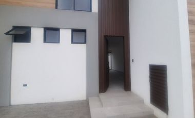 CASA 144M2, DAULE, VIA A SALITRE.