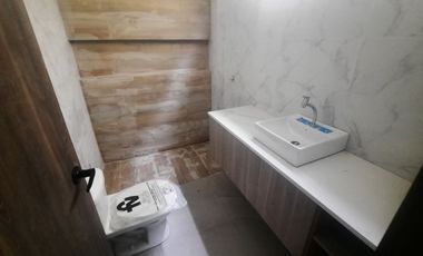 CASA 144M2, DAULE, VIA A SALITRE.