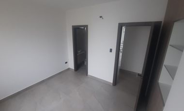 CASA 144M2, DAULE, VIA A SALITRE.