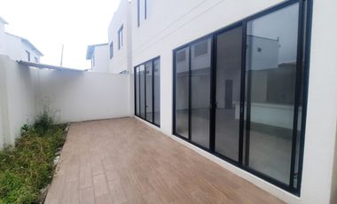 CASA 144M2, DAULE, VIA A SALITRE.