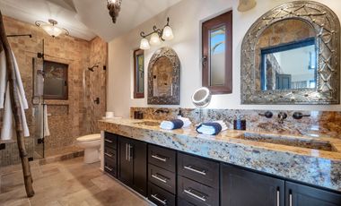 Casa en Venta en El  Pedregal Cabo San Lucas