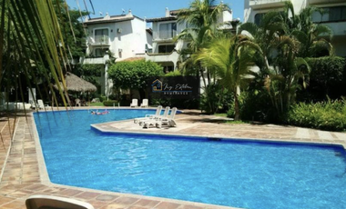!!!CASA EN PUERTO VALLARTA , MUY AMPLIA, ACABADOS DE LUJO CON ALBERCA!!! QUE NO TE LA GANEN!!!!