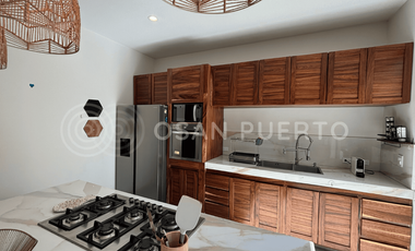 Paz y Ganancias: Casa Multifamiliar con 3 Departamentos en Don Goyo, Puerto Escondido