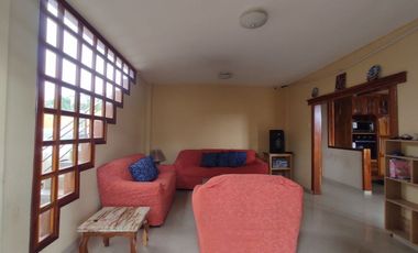 casa con piscina de venta en manta zona norte ar