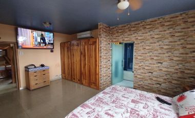 casa con piscina de venta en manta zona norte ar