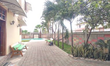 casa con piscina de venta en manta zona norte ar