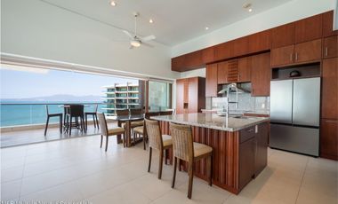 Lujoso Departamento Frente al Mar en Luma Nuevo Vallarta Oceanfront Luxury Condo at Luma – 9th Floor, 3 Bedrooms, 3.5 Baths, 329 m²