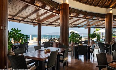 Lujoso Departamento Frente al Mar en Luma Nuevo Vallarta Oceanfront Luxury Condo at Luma – 9th Floor, 3 Bedrooms, 3.5 Baths, 329 m²