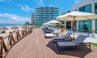 Lujoso Departamento Frente al Mar en Luma Nuevo Vallarta Oceanfront Luxury Condo at Luma – 9th Floor, 3 Bedrooms, 3.5 Baths, 329 m²