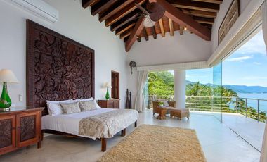 Villa de lujo frente al mar en Conchas Chinas, Puerto Vallarta | 6 recámaras, alberca privada, vistas espectaculares