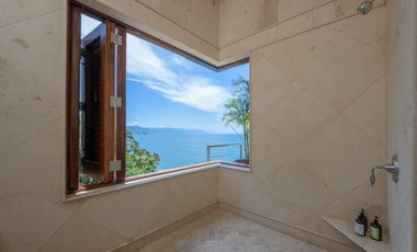 Villa de lujo frente al mar en Conchas Chinas, Puerto Vallarta | 6 recámaras, alberca privada, vistas espectaculares