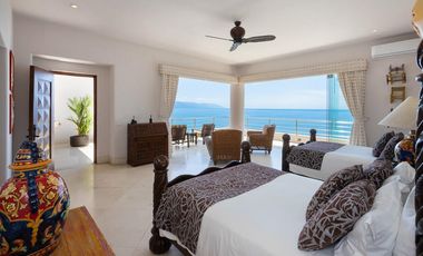 Villa de lujo frente al mar en Conchas Chinas, Puerto Vallarta | 6 recámaras, alberca privada, vistas espectaculares