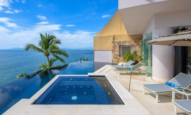 Villa de lujo frente al mar en Conchas Chinas, Puerto Vallarta | 6 recámaras, alberca privada, vistas espectaculares