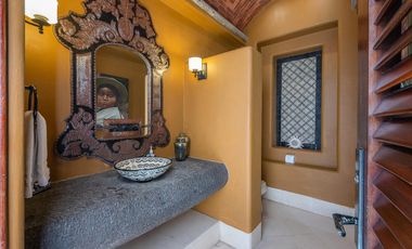 Villa de lujo frente al mar en Conchas Chinas, Puerto Vallarta | 6 recámaras, alberca privada, vistas espectaculares