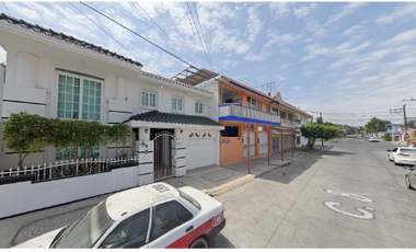 VENTA DE CASA EN  POZA RICA VERACRUZ , CALLE 8 NUM 400 , VERACRUZ .