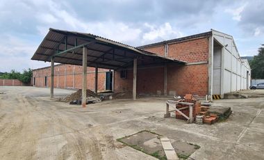 VENDO BODEGA AREA 5600 M2 ARROYOHONDO YUMBO