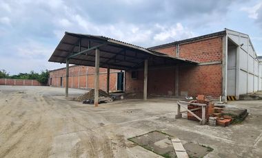 VENDO BODEGA AREA 5600 M2 ARROYOHONDO YUMBO