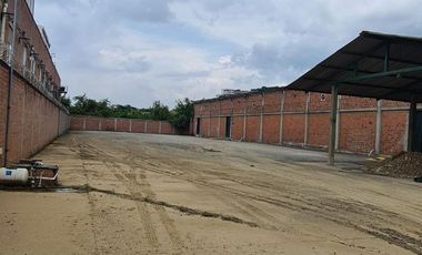 VENDO BODEGA AREA 5600 M2 ARROYOHONDO YUMBO