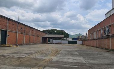 VENDO BODEGA AREA 5600 M2 ARROYOHONDO YUMBO