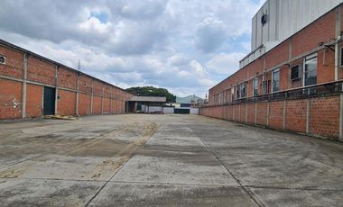 VENDO BODEGA AREA 5600 M2 ARROYOHONDO YUMBO