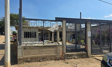 Casa en Venta La Colonia Ermita a 1 Cuadra de Carretera a Chapala