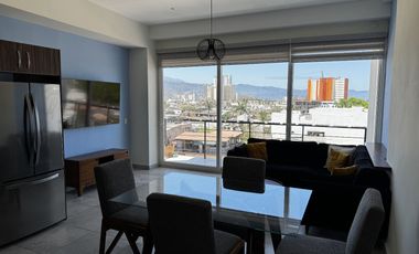 Departamento en renta amueblado en Versalles, 2 habitaciones 2 baños con alberca.