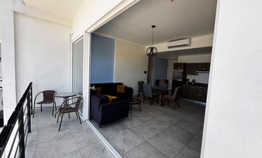 Departamento en renta amueblado en Versalles, 2 habitaciones 2 baños con alberca.