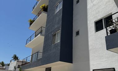 Departamento en renta amueblado en Versalles, 2 habitaciones 2 baños con alberca.
