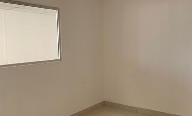 BODEGA EN RENTA CON OFICINAS  MUCHO TERRENO Y EN  EXCELENTES CONDICIONES