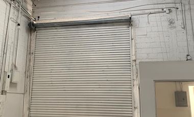 BODEGA EN RENTA CON OFICINAS  MUCHO TERRENO Y EN  EXCELENTES CONDICIONES