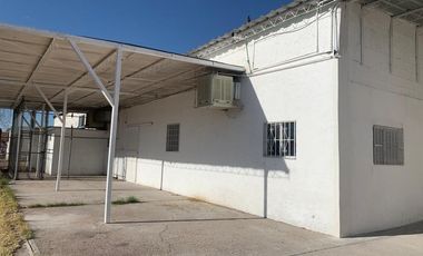 BODEGA EN RENTA CON OFICINAS  MUCHO TERRENO Y EN  EXCELENTES CONDICIONES