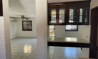 Casa en Renta en Villa Bonita Residencial al Sur Poniente de la Ciudad