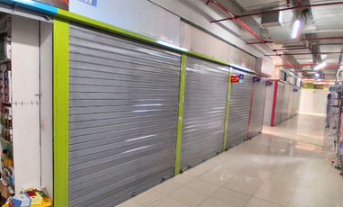 Se Vende Tienda en Malvinas Plaza – 7 m² en el Centro de la Tecnología de la Av. Argentina