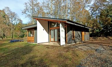 Linda casa nueva en parcela a minutos de Villarrica