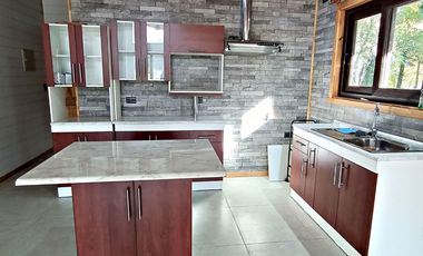Linda casa nueva en parcela a minutos de Villarrica