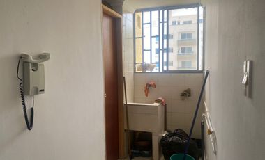 Apartamento de 2 alcobas más alcoba de servicio