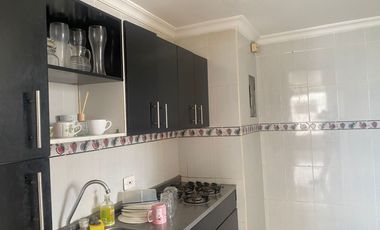 Apartamento de 2 alcobas más alcoba de servicio