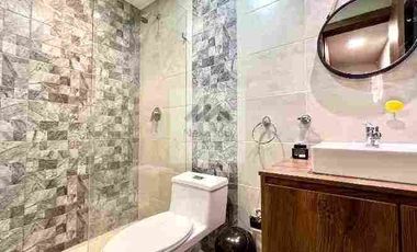 Casa en venta sector Av. del Tejar, tres habitaciones , acabados de primera.