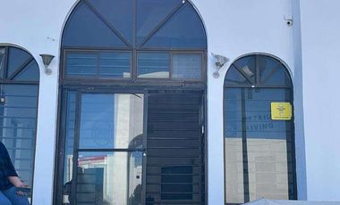 2 LOCALES DENTRO DE PLAZA COMERCIAL IDEAL PARA OFICINAS, DENTISTAS, DOCTORES