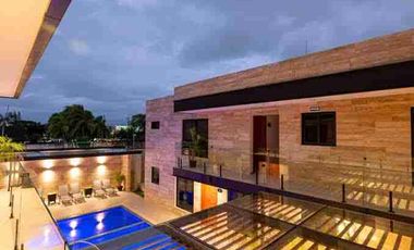 Oportunidad Venta de  Hotel en Centro de Cancún en Venta de 55mdp a 45mdp