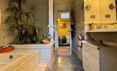 Se Vende Casa 5 Dormitorios, San Miguel, Metro San Miguel