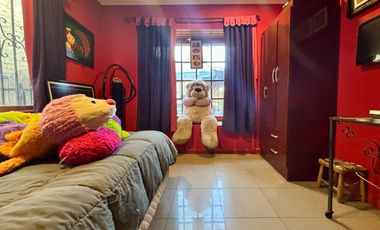 Se Vende Casa 5 Dormitorios, San Miguel, Metro San Miguel