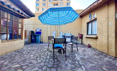 Se Vende Casa 5 Dormitorios, San Miguel, Metro San Miguel