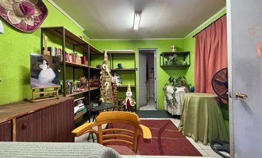 Se Vende Casa 5 Dormitorios, San Miguel, Metro San Miguel