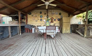 Se Vende Casa 5 Dormitorios, San Miguel, Metro San Miguel